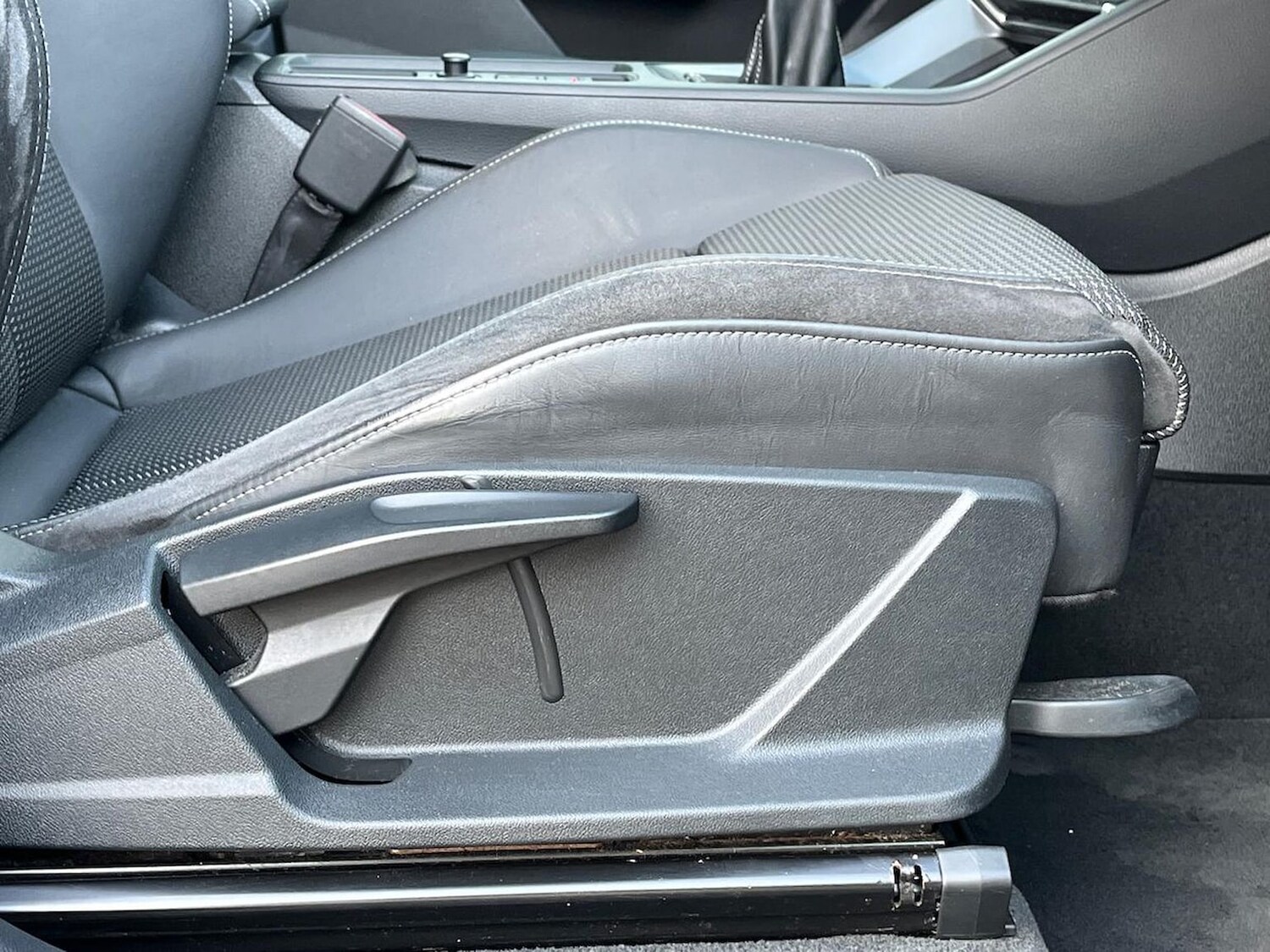 Used Audi Q3 2020 for sale - 78193779: Photo 32