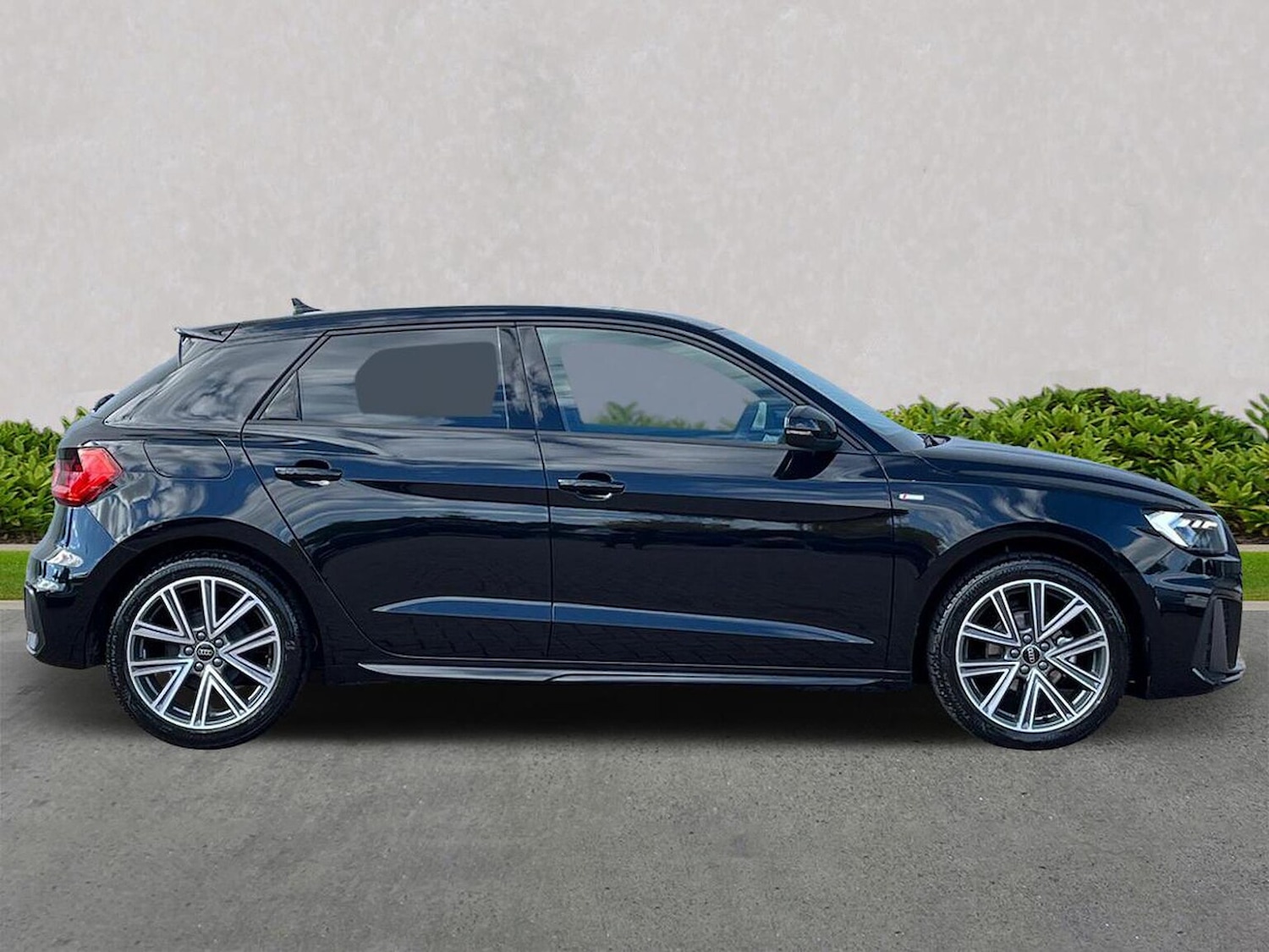 Used Audi A1 2025 for sale - 76681675: Photo 3