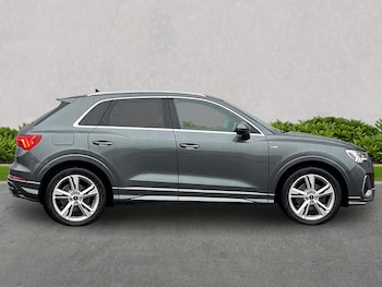 Used Audi Q3 2022 for sale - 77984029: Photo