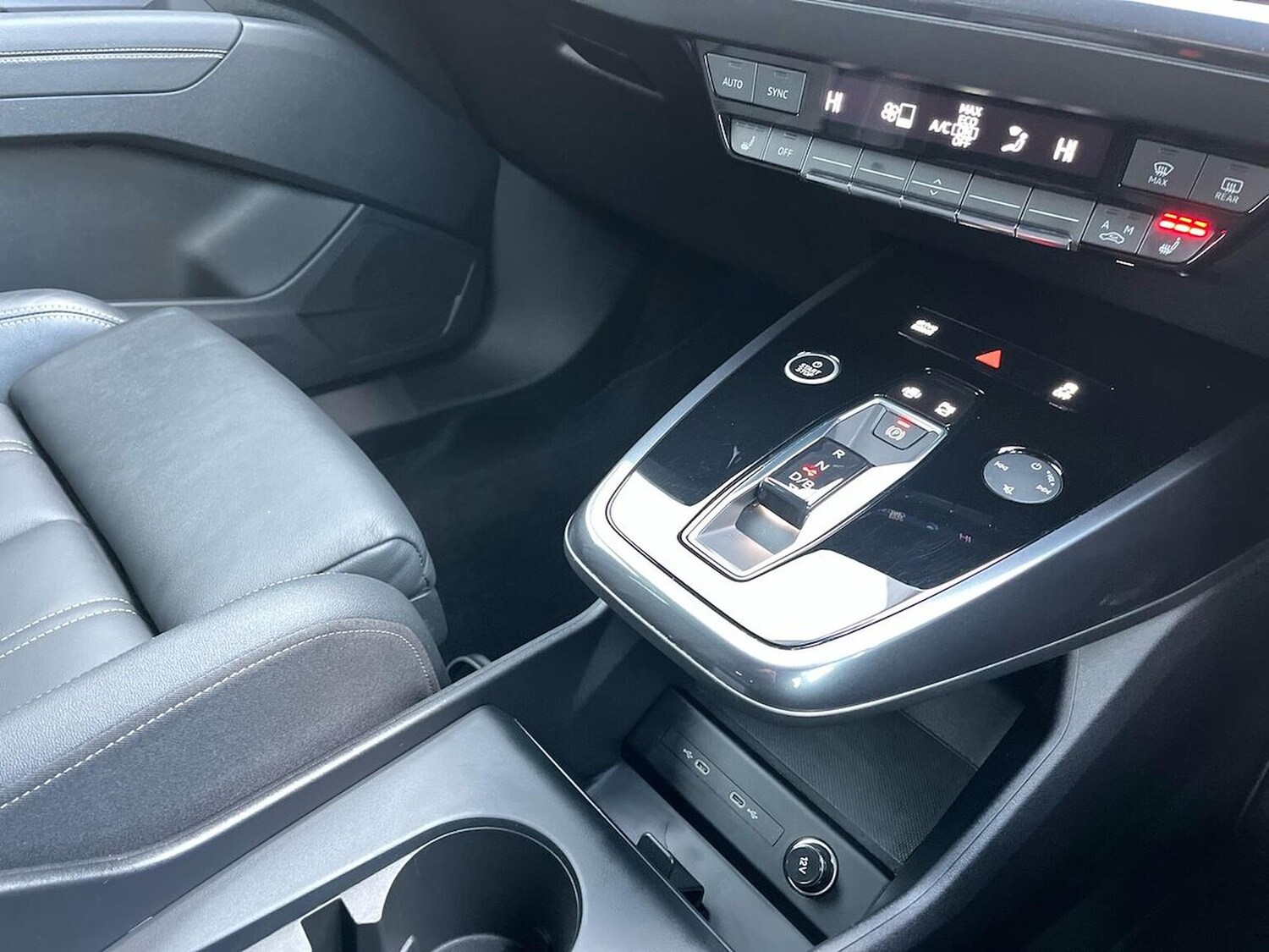 Used Audi Q4 e-tron 2023 for sale - 78193625: Photo 15