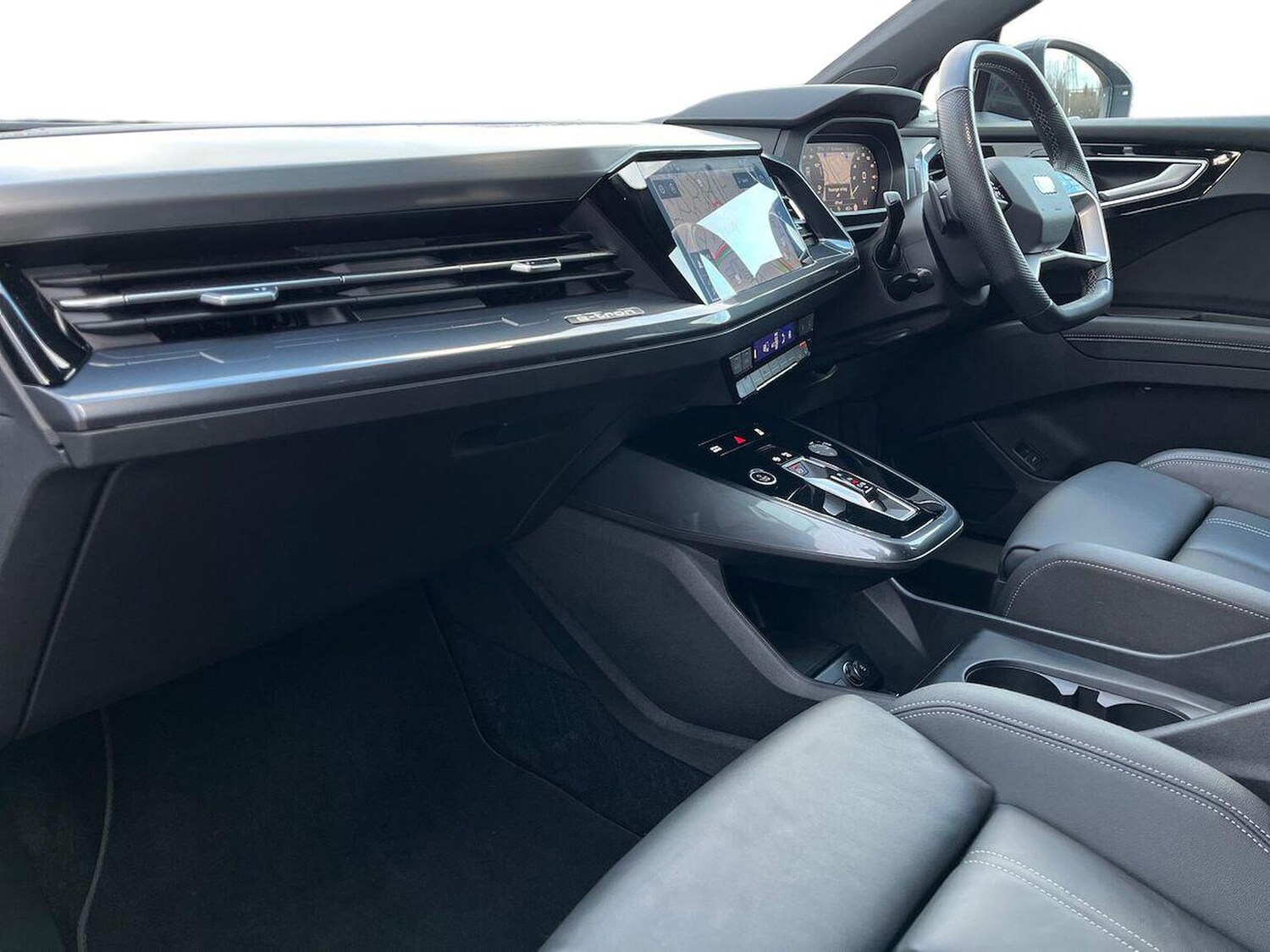 Used Audi Q4 e-tron 2023 for sale - 78193625: Photo 9