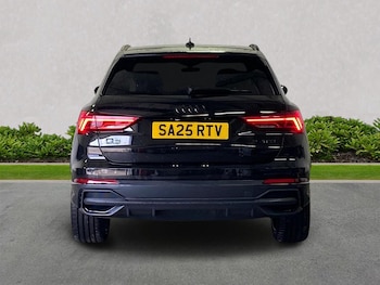 Used Audi Q3 2025 for sale - 75761915: Photo