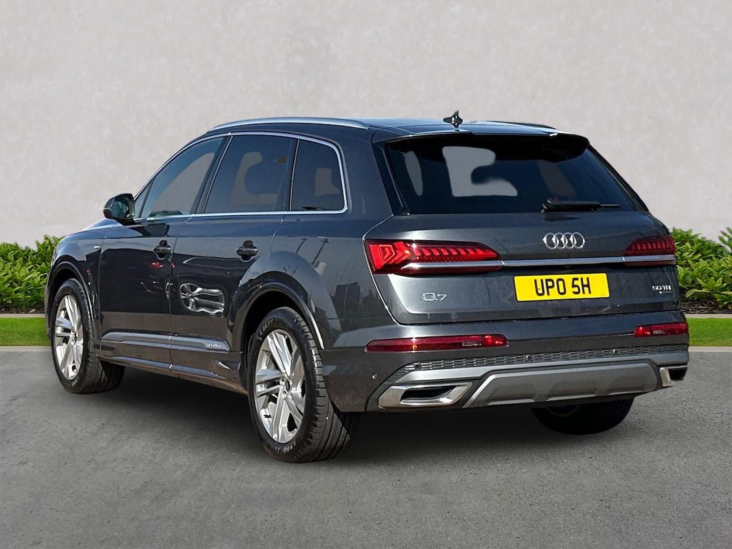 Used Audi Q7 2023 for sale - 78193898: Photo 2