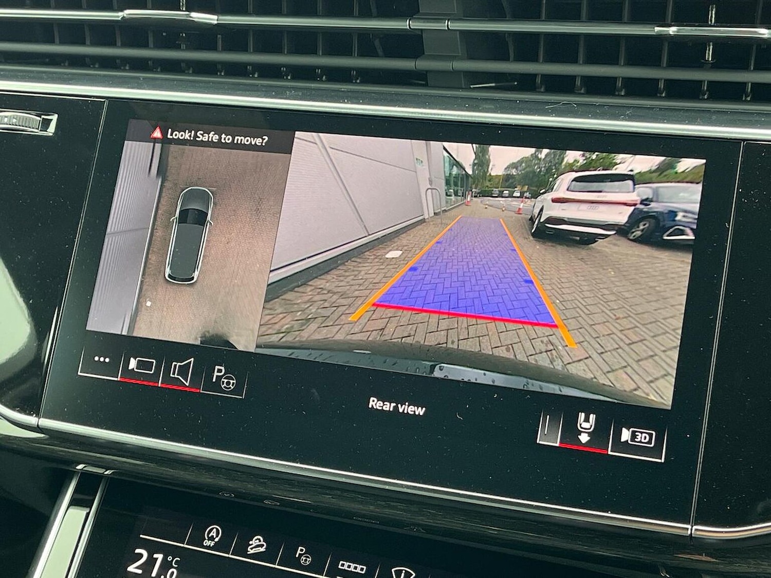 Used Audi Q7 2025 for sale - 76969018: Photo 23