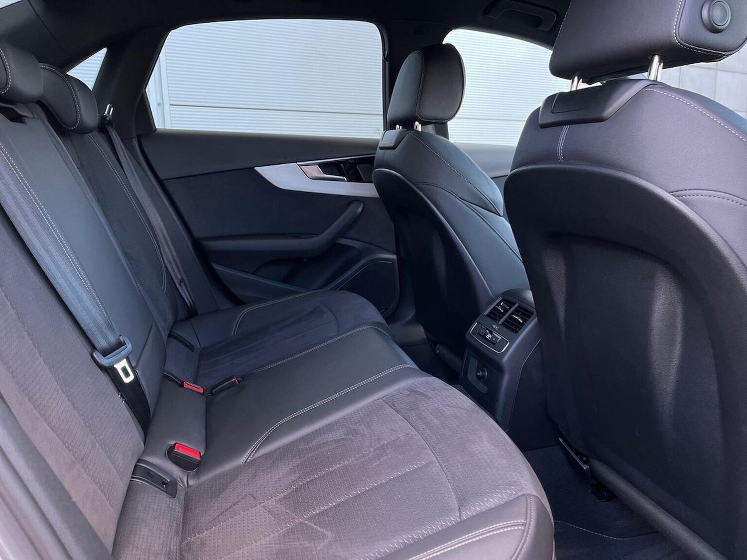 Used Audi A4 2023 for sale - 77759391: Photo 16