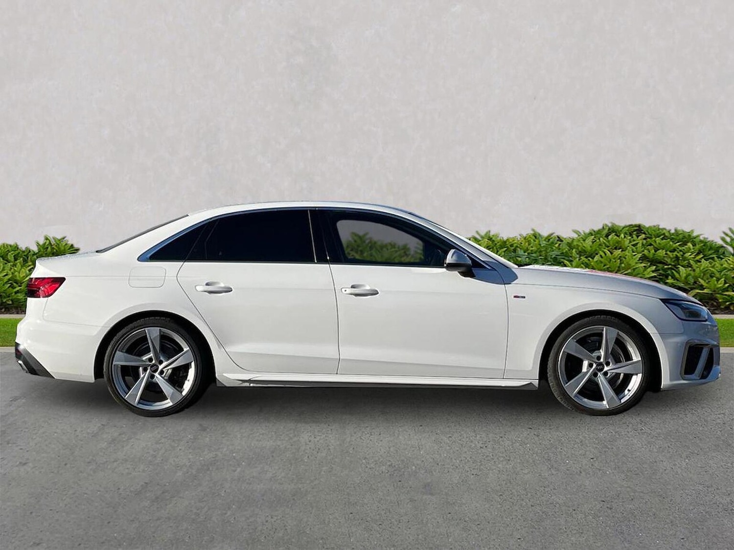 Used Audi A4 2023 for sale - 77759391: Photo 3