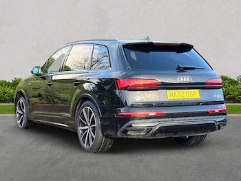 Used Audi Q7 2022 for sale - 76897081: Photo