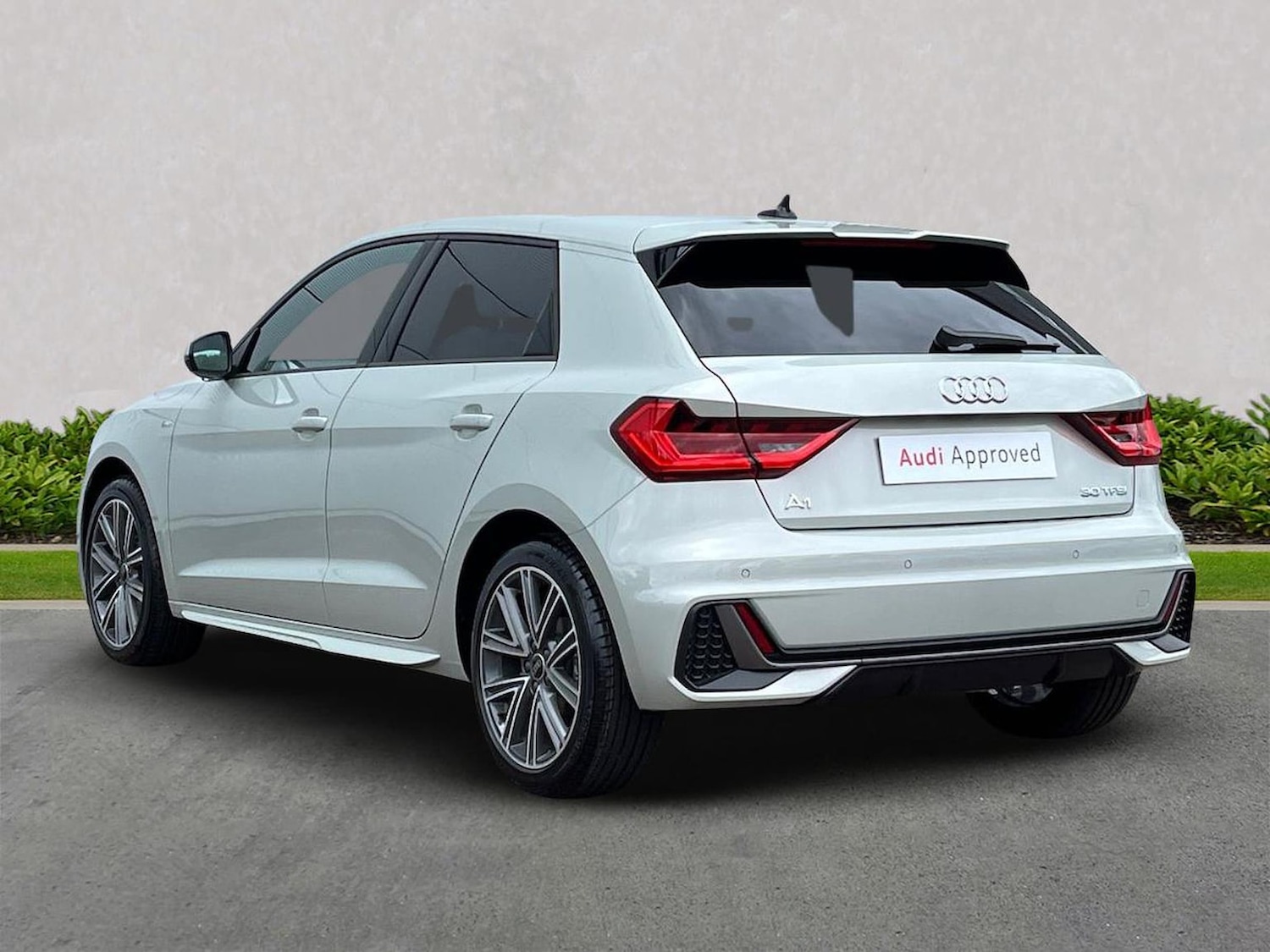 Used Audi A1 2025 for sale - 76391769: Photo 2