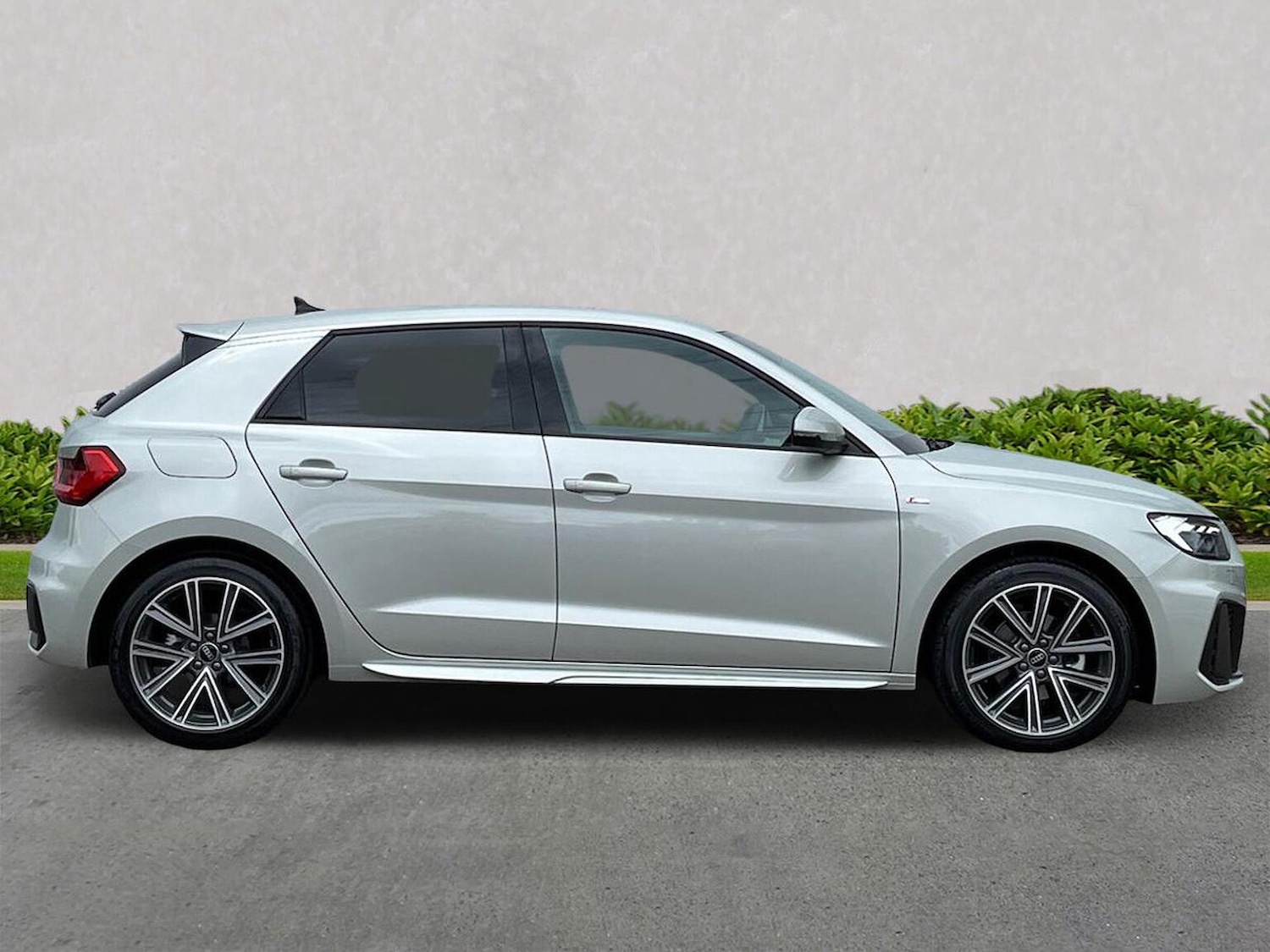 Used Audi A1 2025 for sale - 76391769: Photo 3