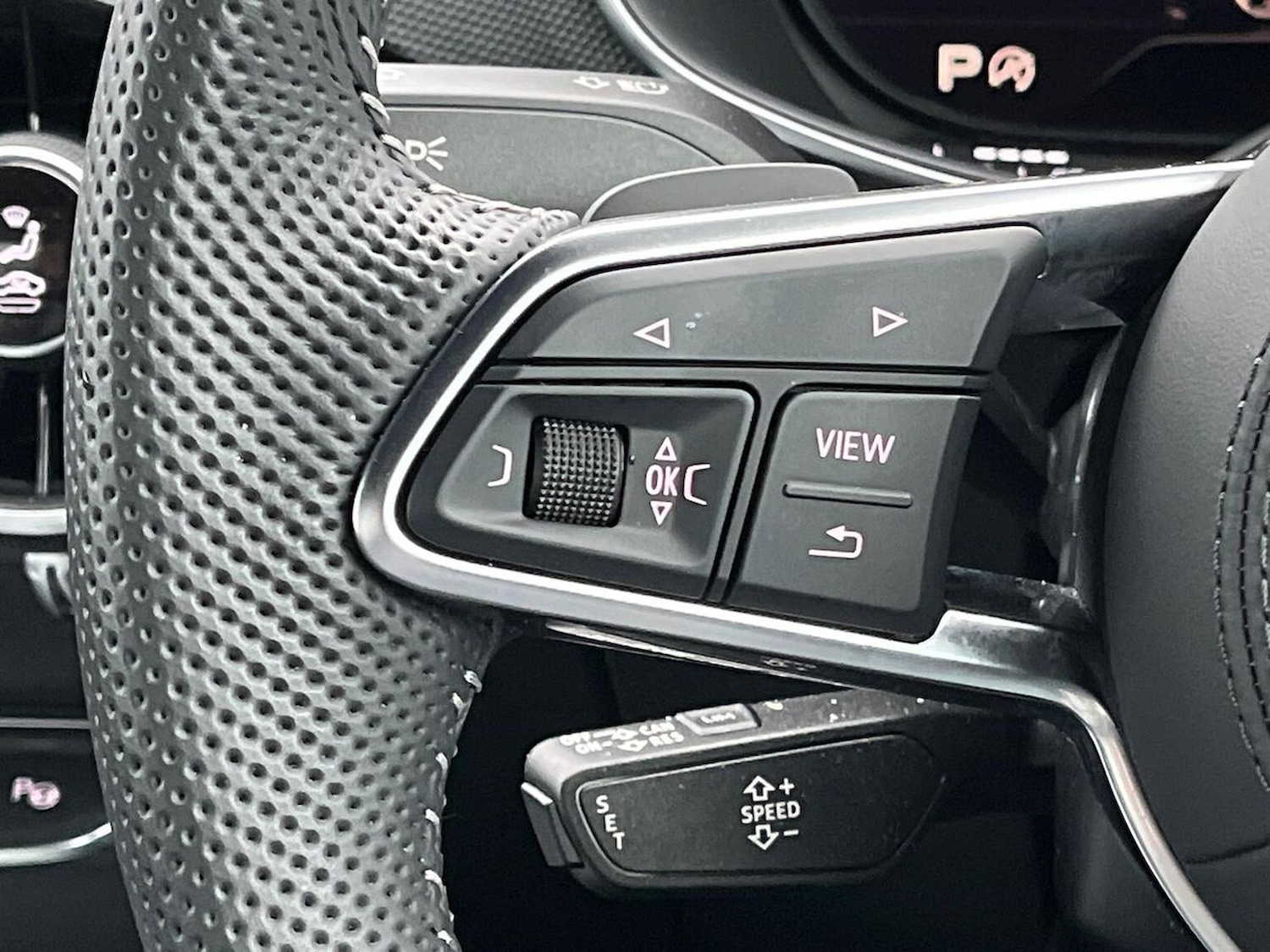 Used Audi TT 2023 for sale - 76853939: Photo 27