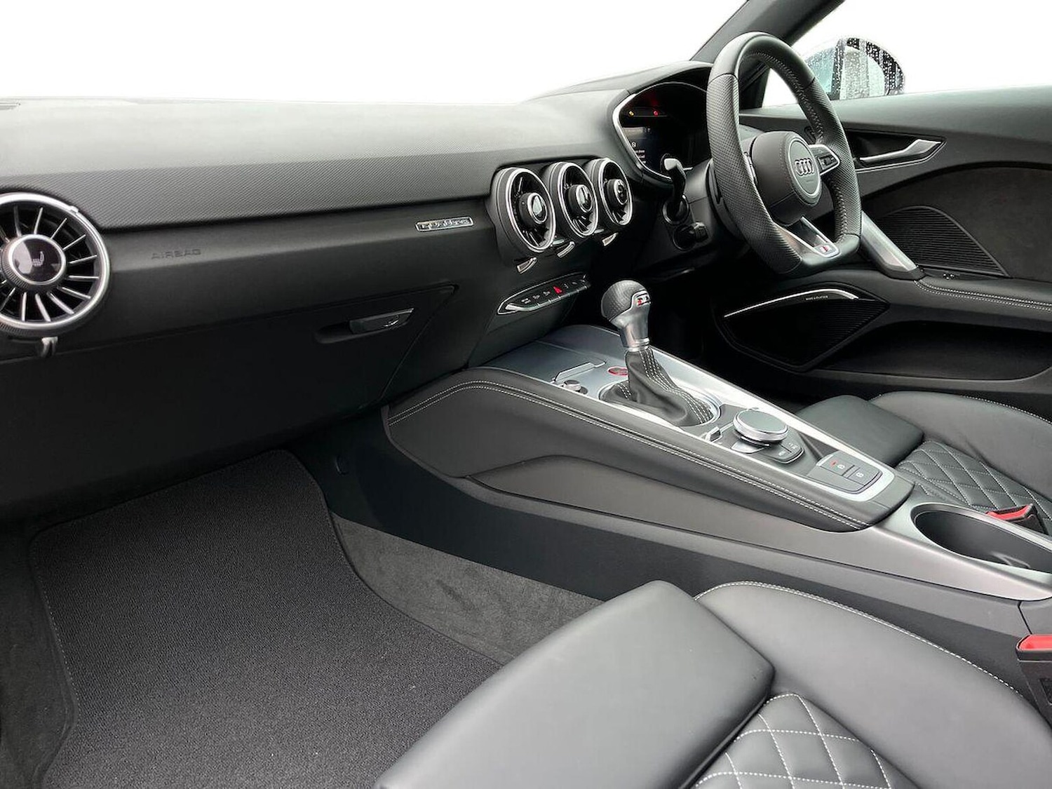 Used Audi TT 2023 for sale - 76853939: Photo 7