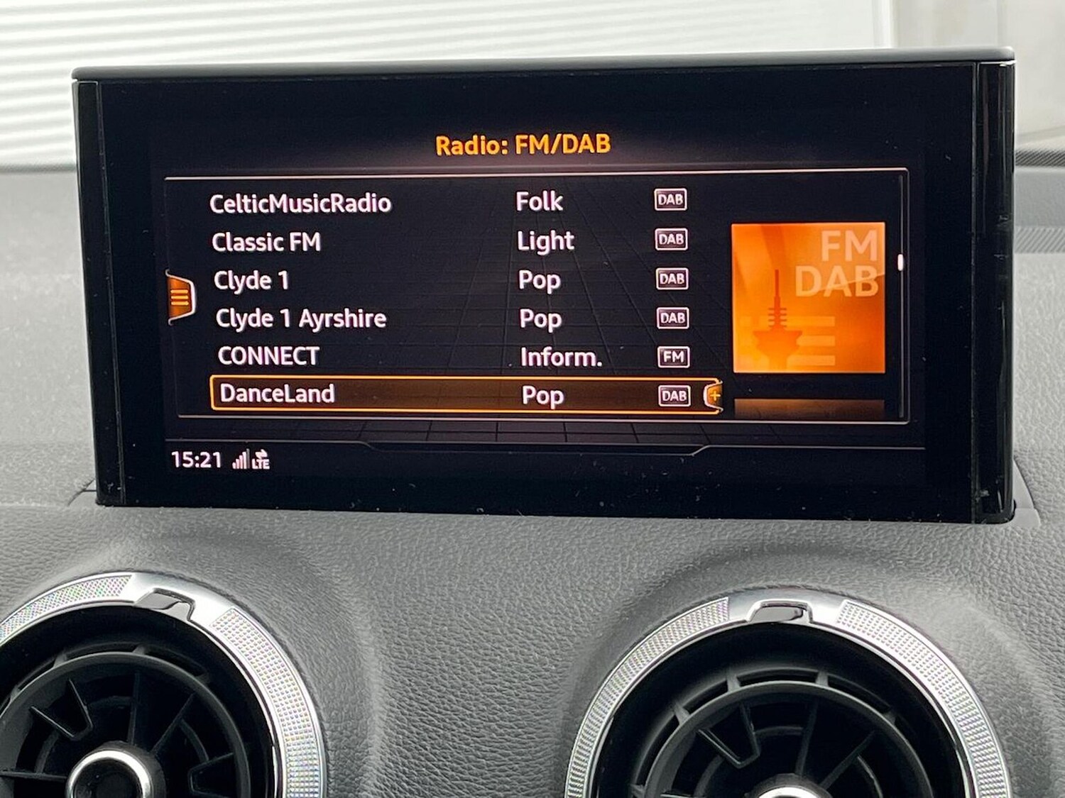 Used Audi Q2 2021 for sale - 76159489: Photo 23