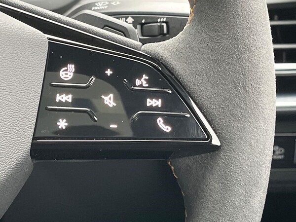 Used Audi e-tron GT 2024 for sale - 76268387: Photo 26
