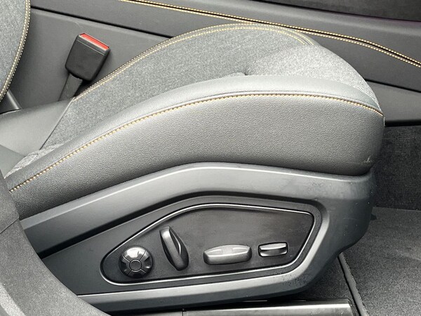 Used Audi e-tron GT 2024 for sale - 76268387: Photo 30
