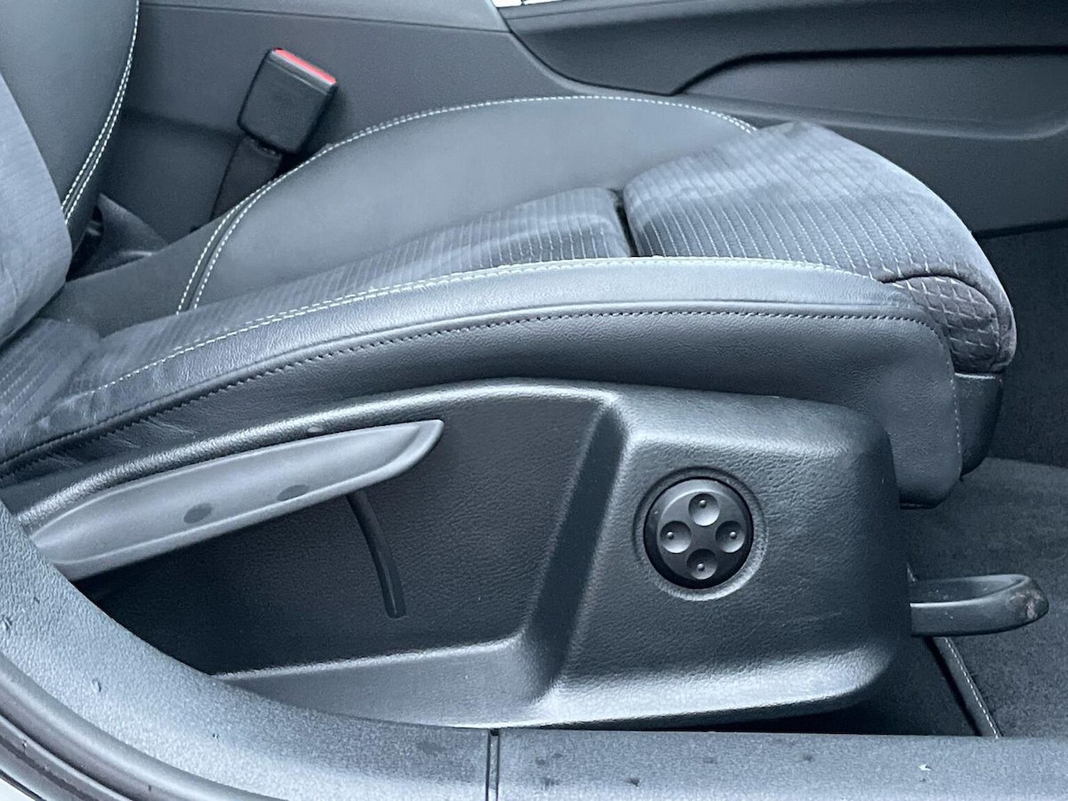 Used Audi A4 2024 for sale - 77548374: Photo 30