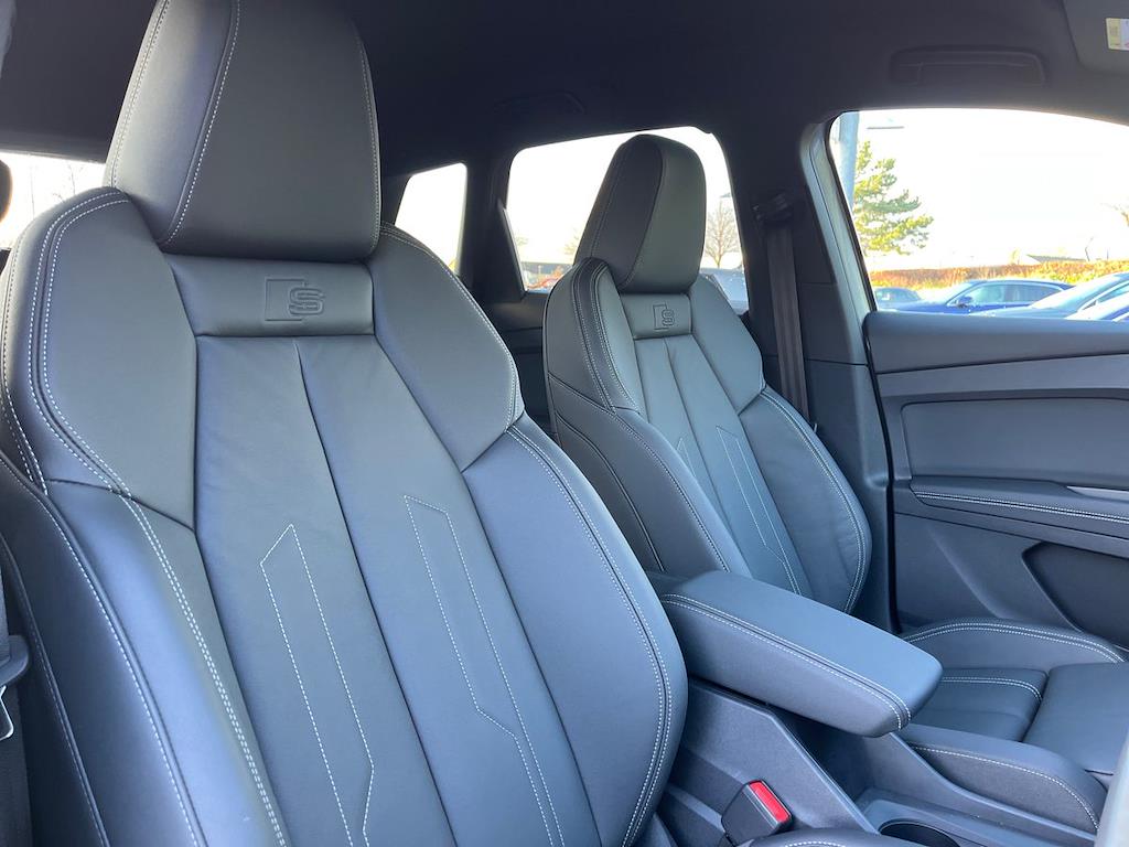 Used Audi Q4 e-tron 2025 for sale - 76920097: Photo 25