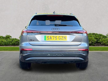 Used Audi Q4 e-tron 2025 for sale - 76920097: Photo