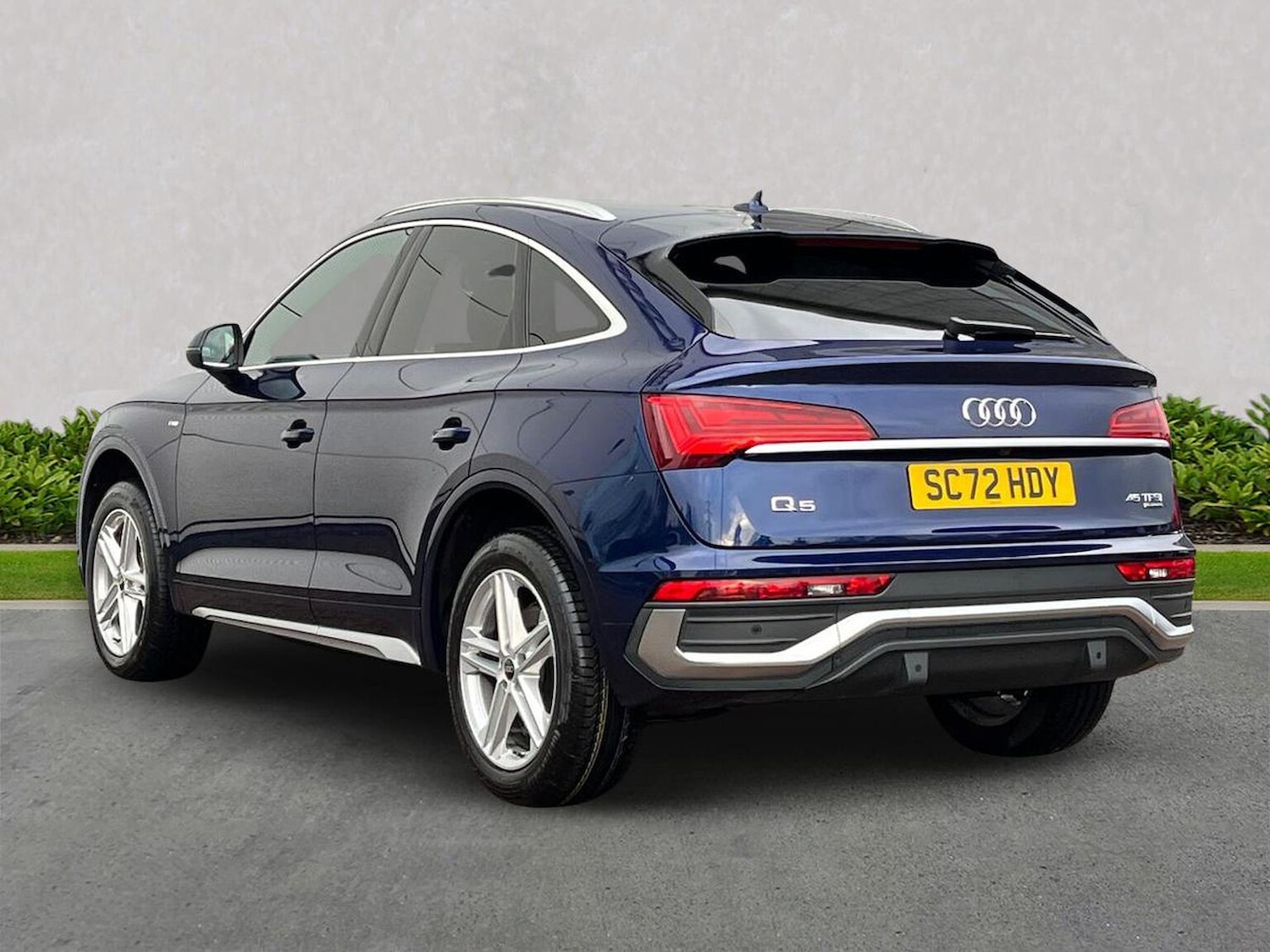 Used Audi Q5 2022 for sale - 76490730: Photo 2