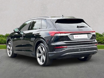 Used Audi Q4 e-tron 2024 for sale - 79525020: Photo