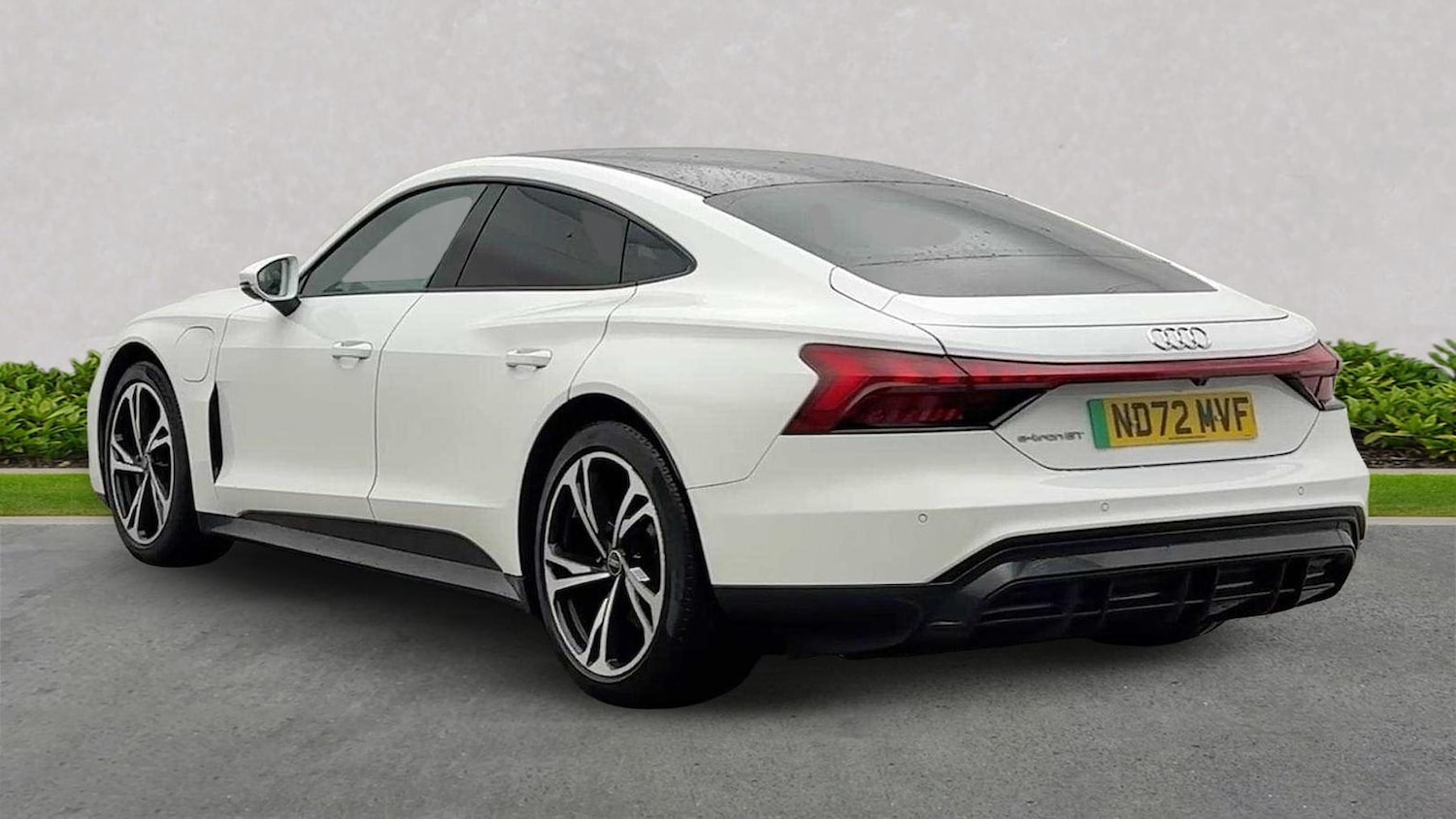 Used Audi e-tron GT 2023 for sale - 78193700: Photo 2