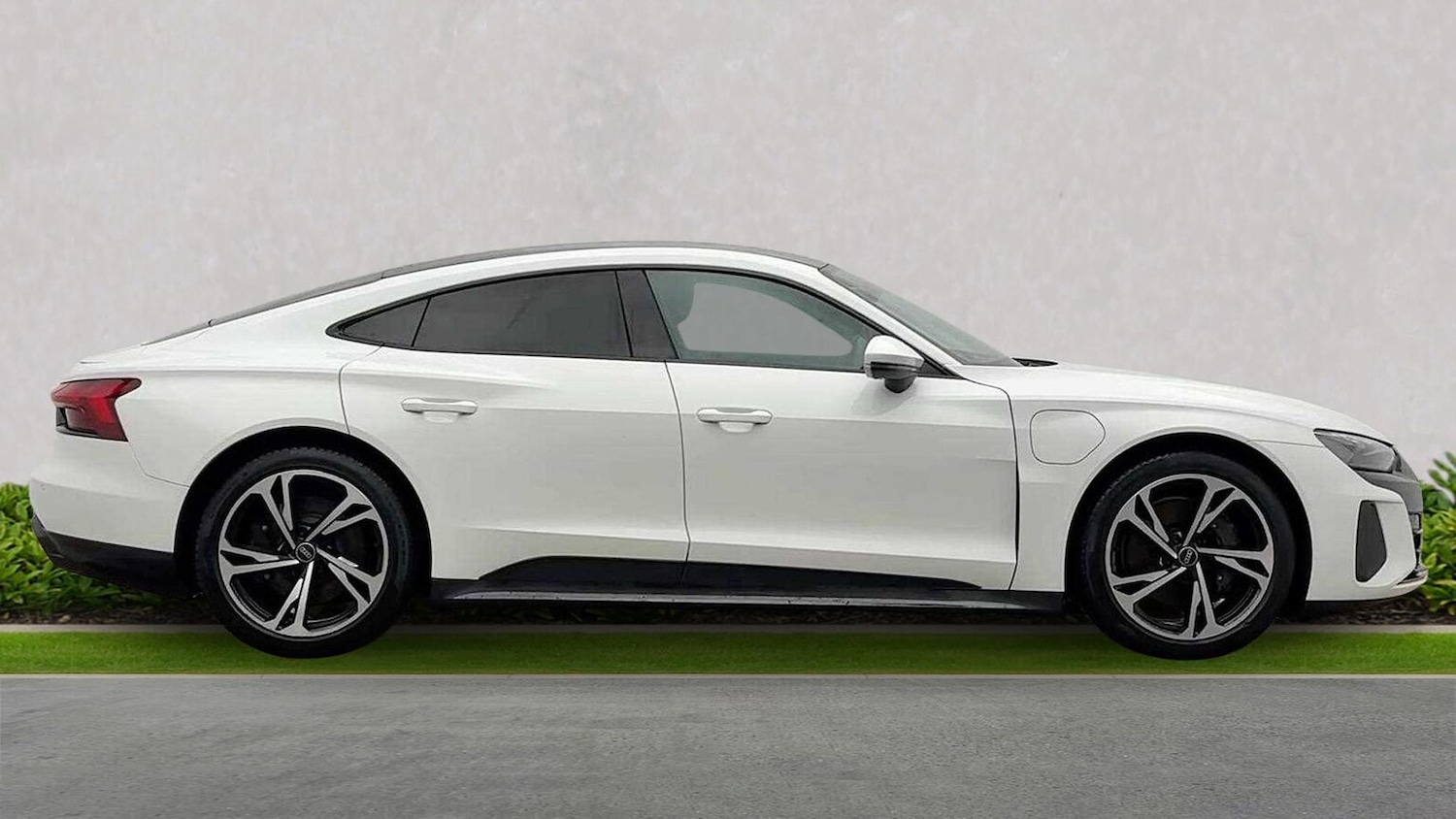 Used Audi e-tron GT 2023 for sale - 78193700: Photo 5