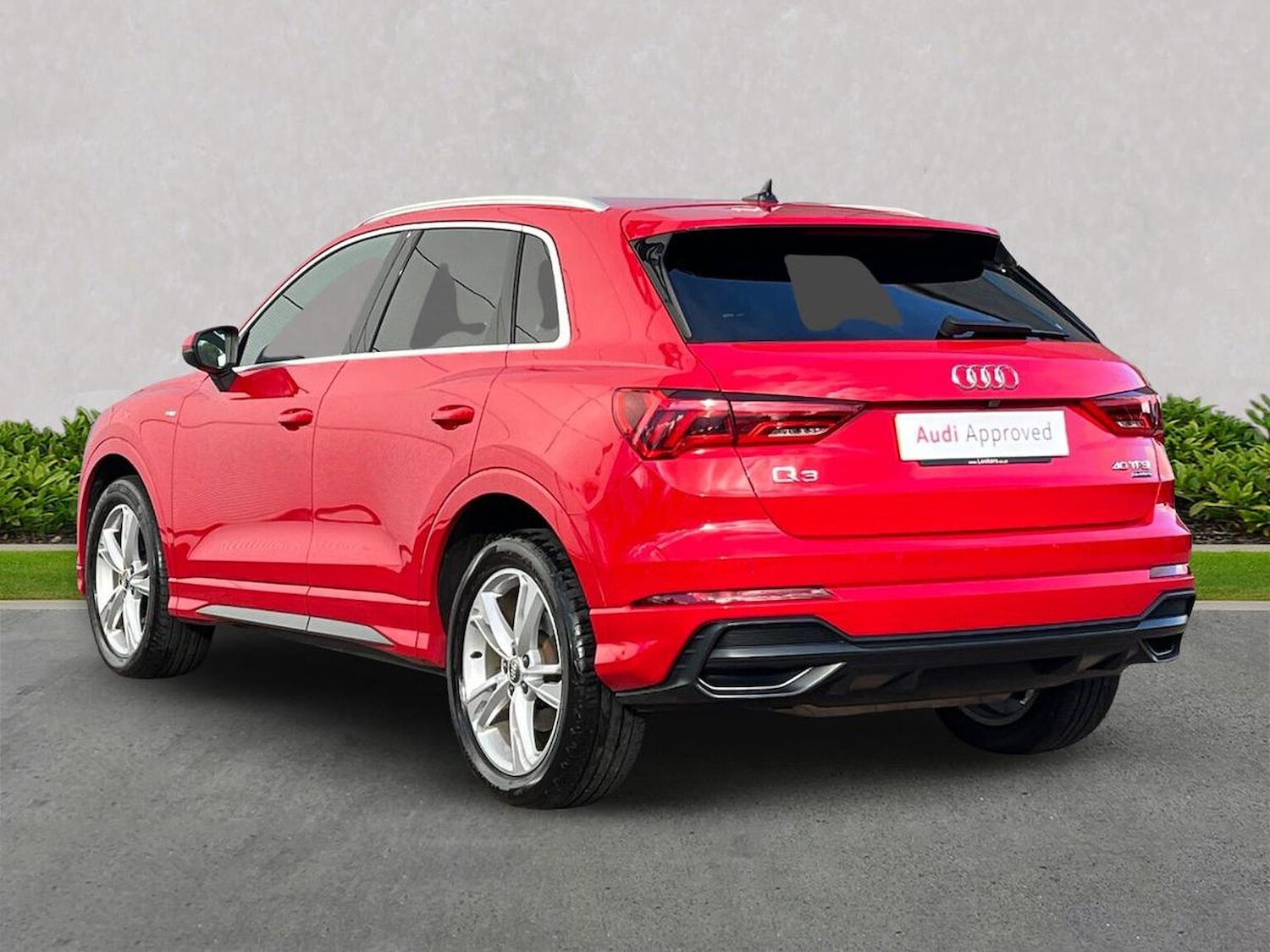 Used Audi Q4 e-tron 2025 for sale - 76352530: Photo 2