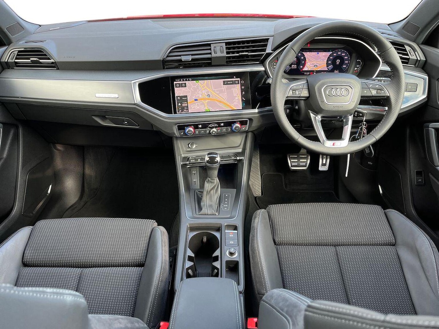 Used Audi Q4 e-tron 2025 for sale - 76352530: Photo 8