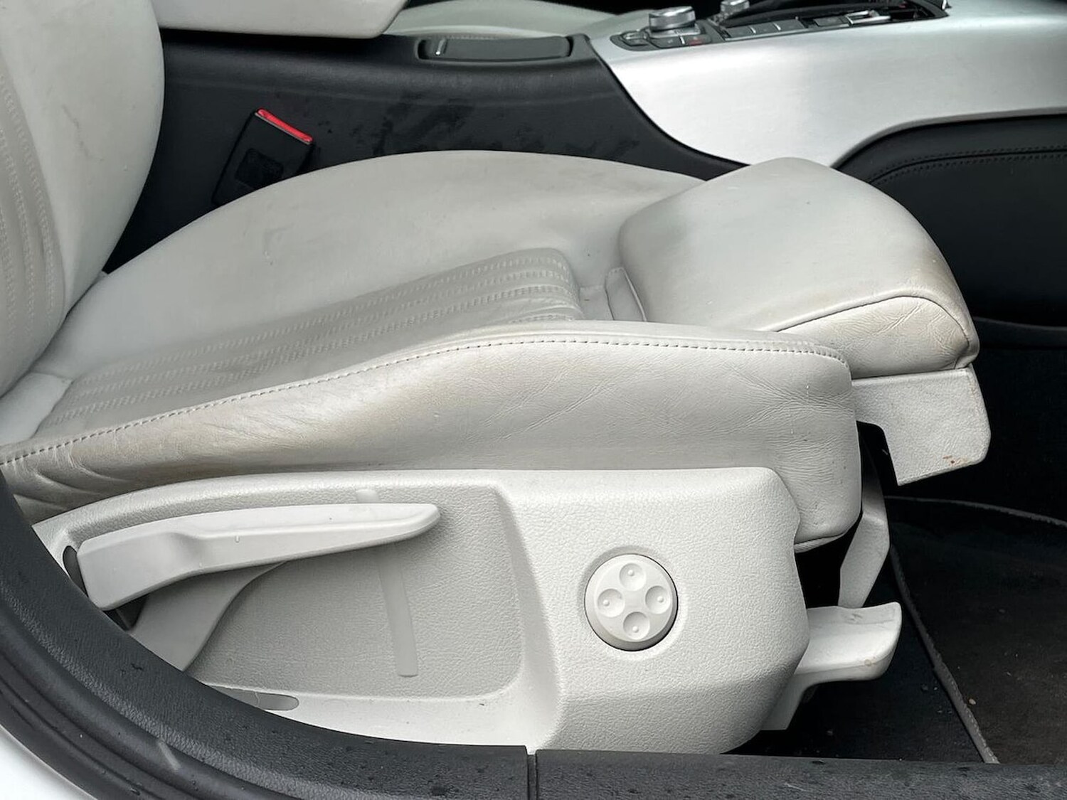 Used Audi A6 2016 for sale - 78193642: Photo 32