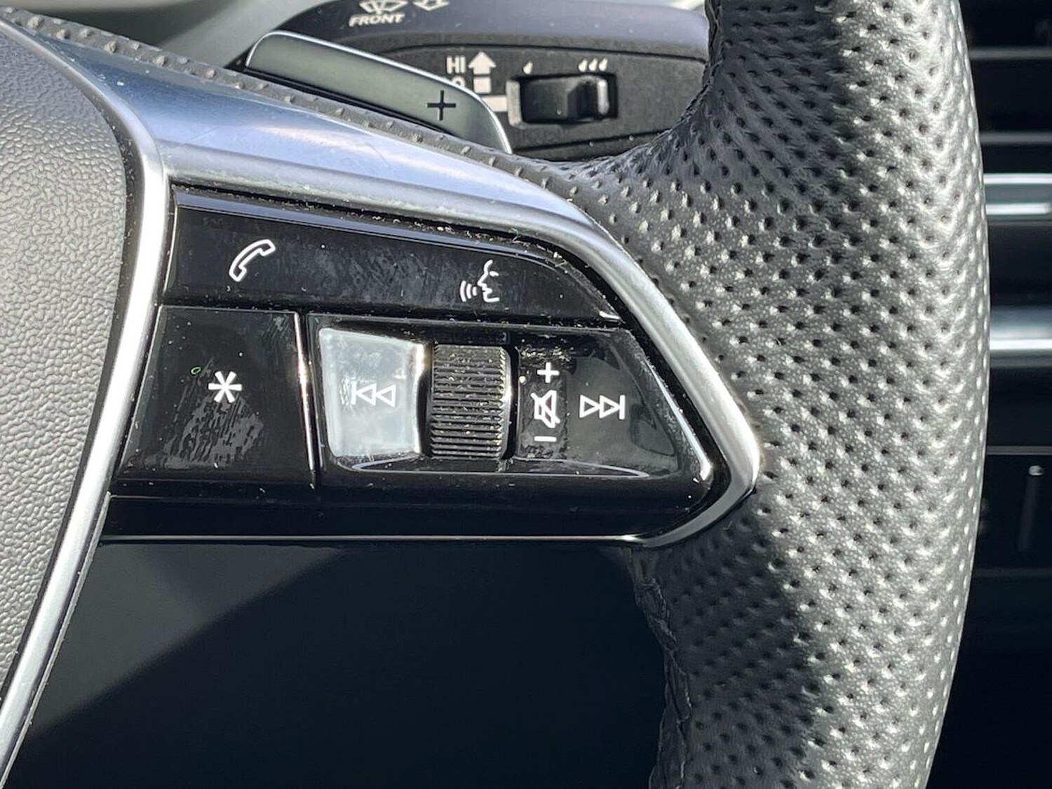 Used Audi e-tron GT 2023 for sale - 78193689: Photo 28