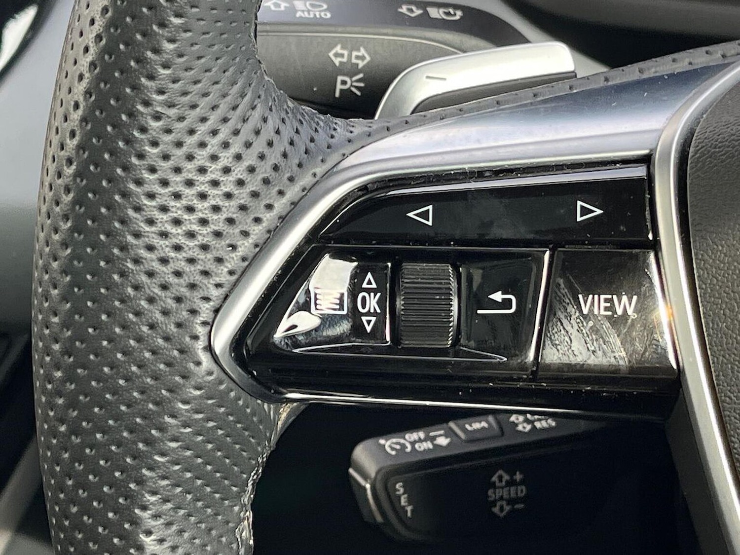 Used Audi e-tron GT 2023 for sale - 78193689: Photo 29