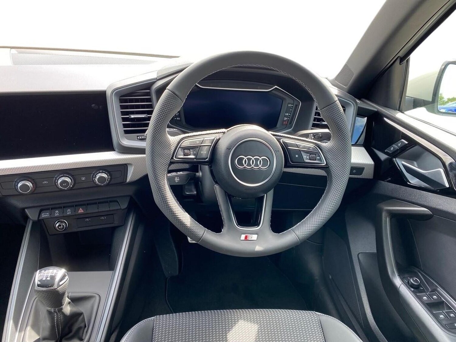 Used Audi A1 2024 for sale - 76951233: Photo 9