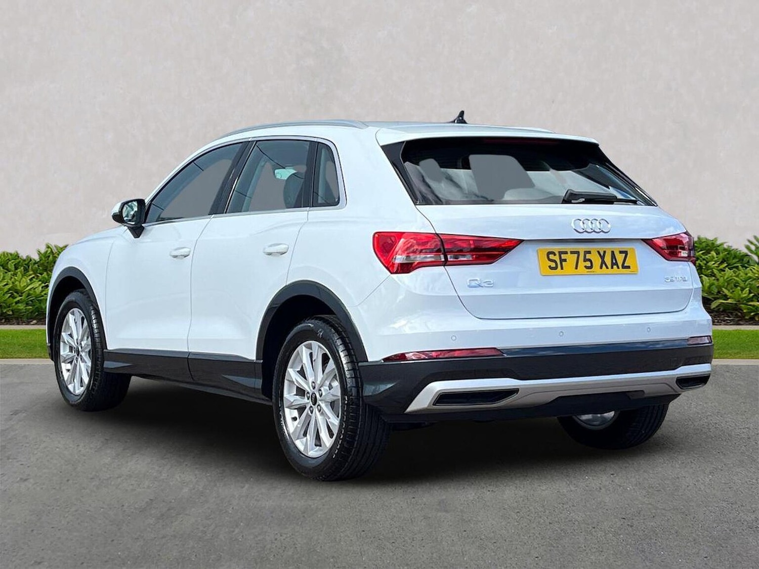 Used Audi Q3 2025 for sale - 76681673: Photo 2