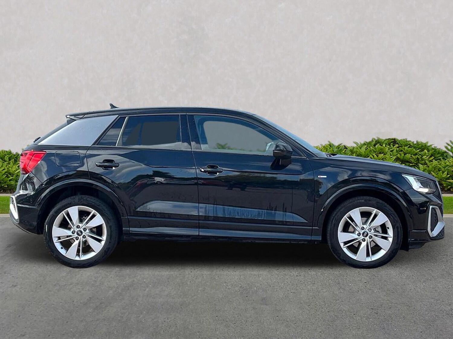Used Audi Q2 2025 for sale - 75999622: Photo 3