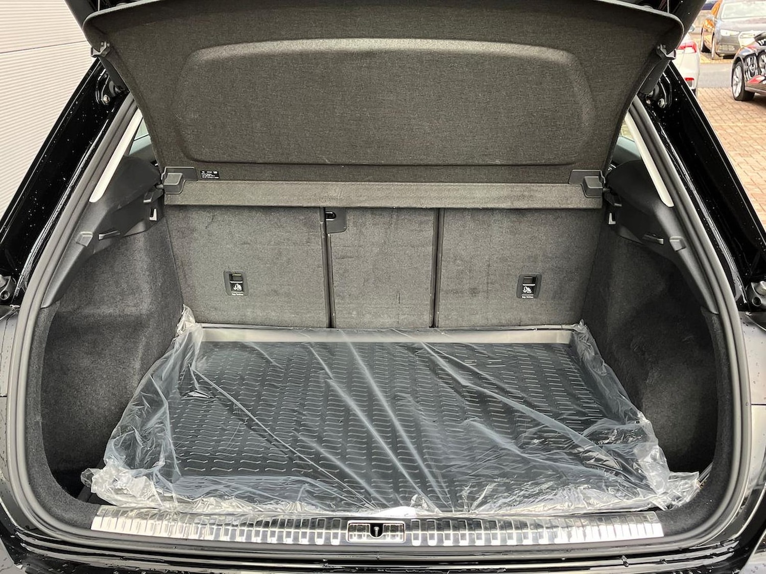 Used Audi Q3 2019 for sale - 76492422: Photo 17