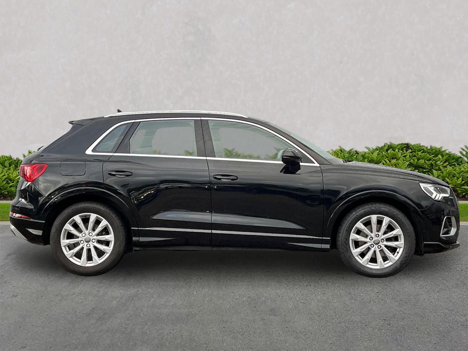 Used Audi Q3 2019 for sale - 76492422: Photo 3