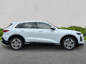Used Audi Q5 2025 for sale - 79626520: Photo