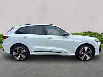 Used Audi Q5 2026 for sale - 79798989: Photo
