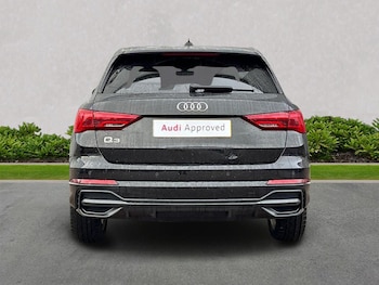 Used Audi Q3 2023 for sale - 76541780: Photo