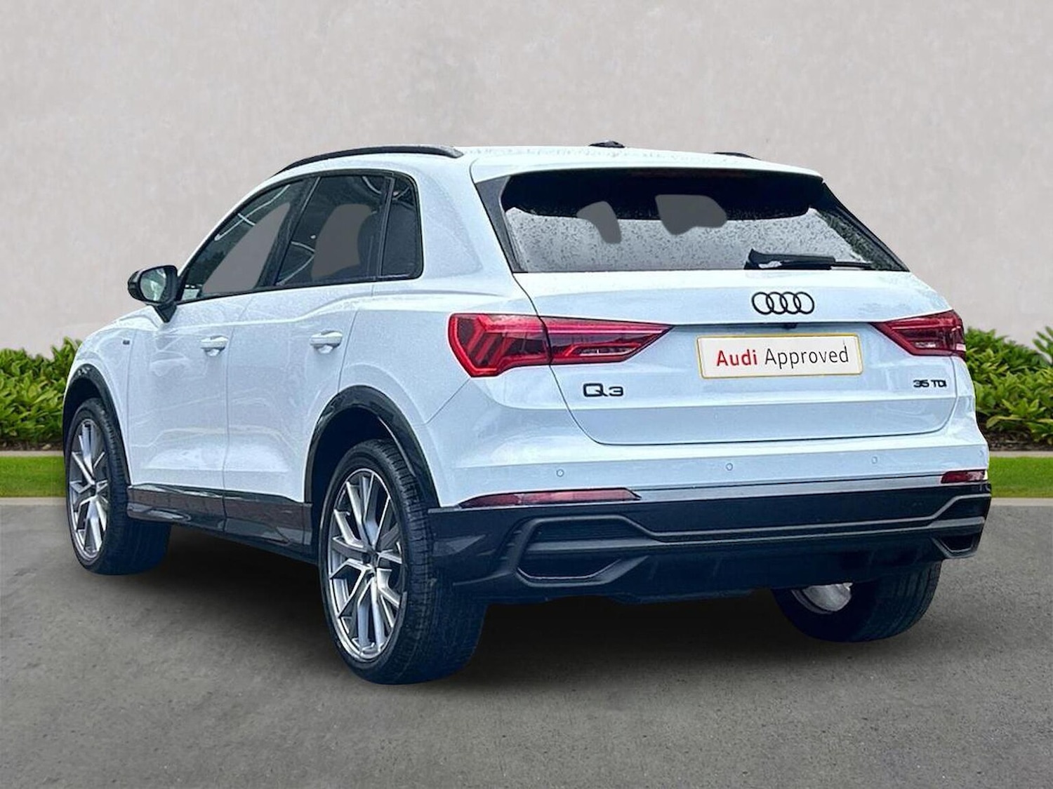 Used Audi Q3 2025 for sale - 77818224: Photo 2