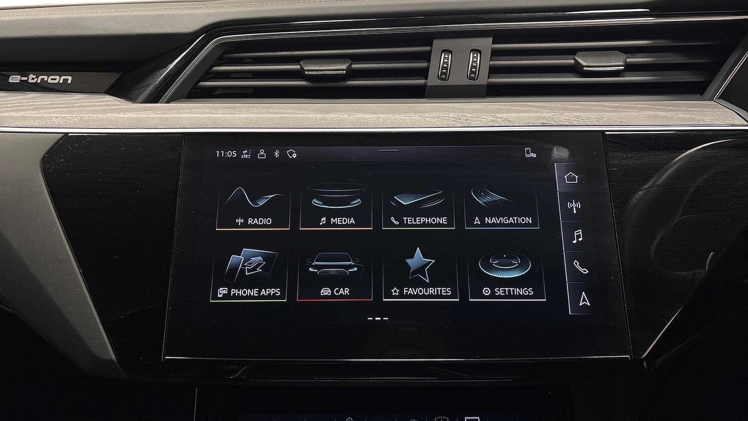 Used Audi e-tron 2022 for sale - 77759395: Photo 8