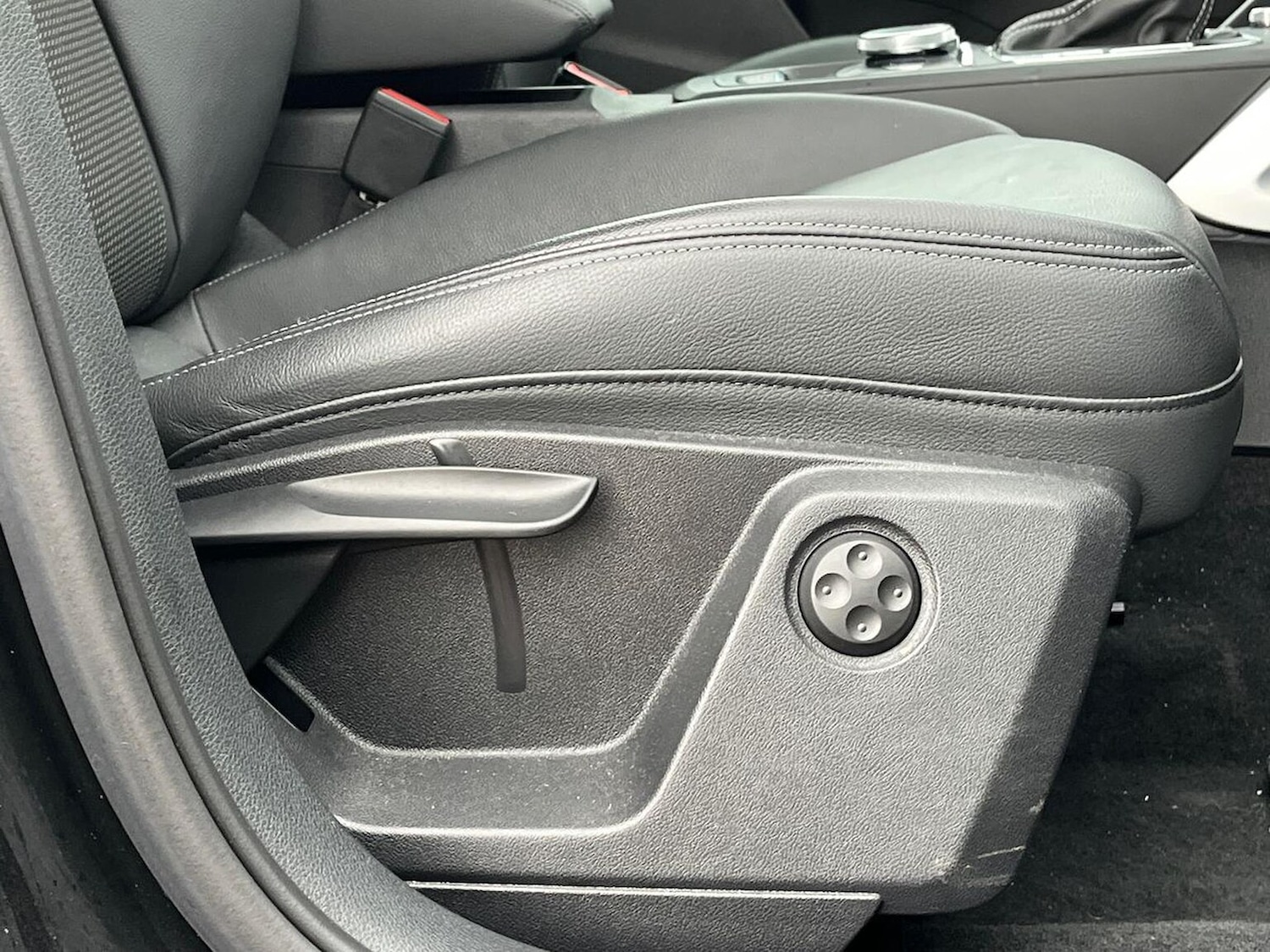 Used Audi Q2 2022 for sale - 76884980: Photo 30