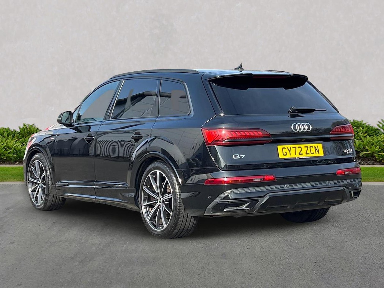 Used Audi Q7 2023 for sale - 78193661: Photo 2