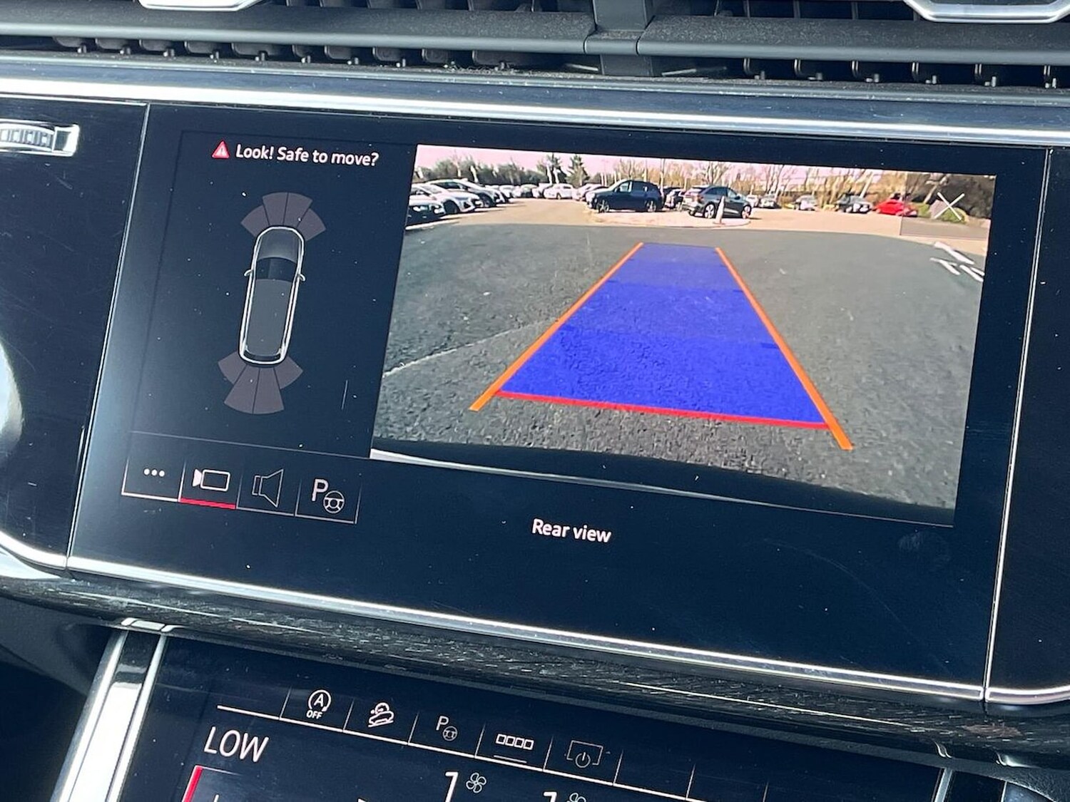 Used Audi Q7 2023 for sale - 78193661: Photo 25