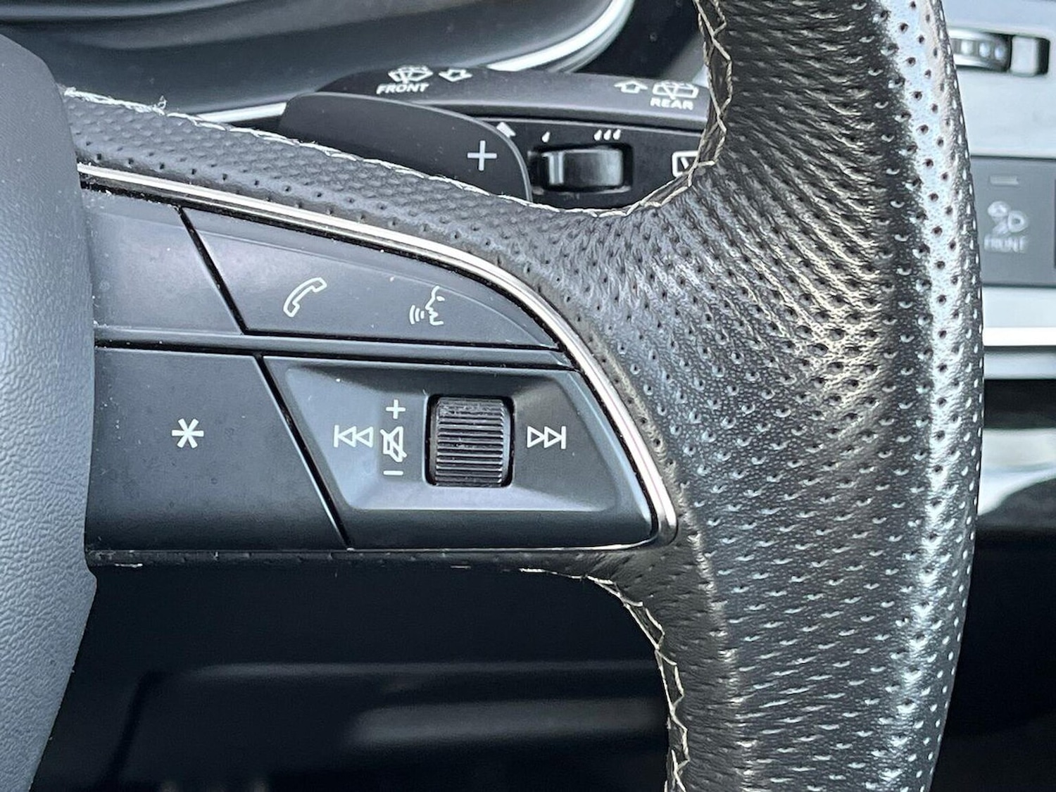 Used Audi Q7 2023 for sale - 78193661: Photo 28