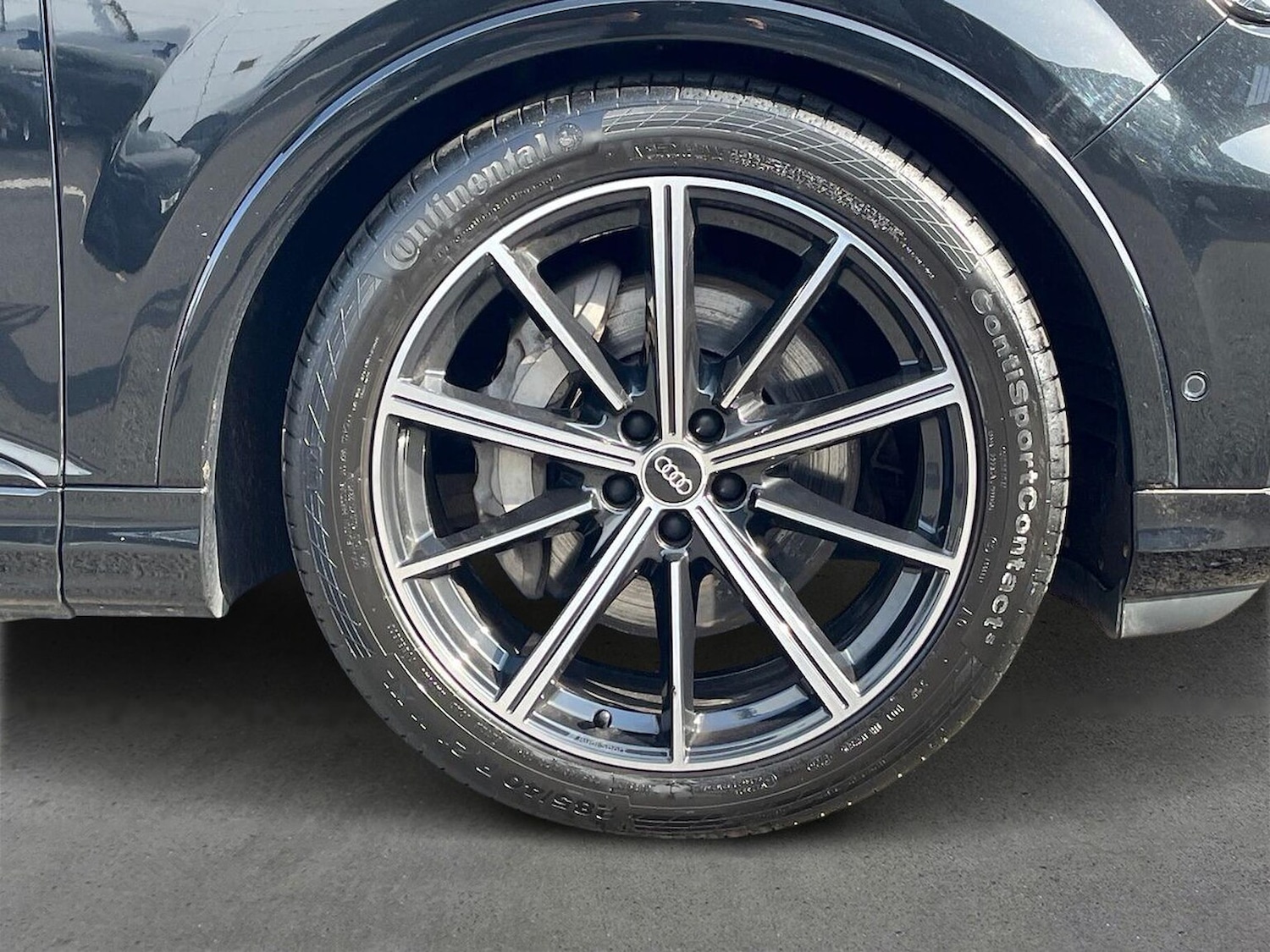 Used Audi Q7 2023 for sale - 78193661: Photo 8