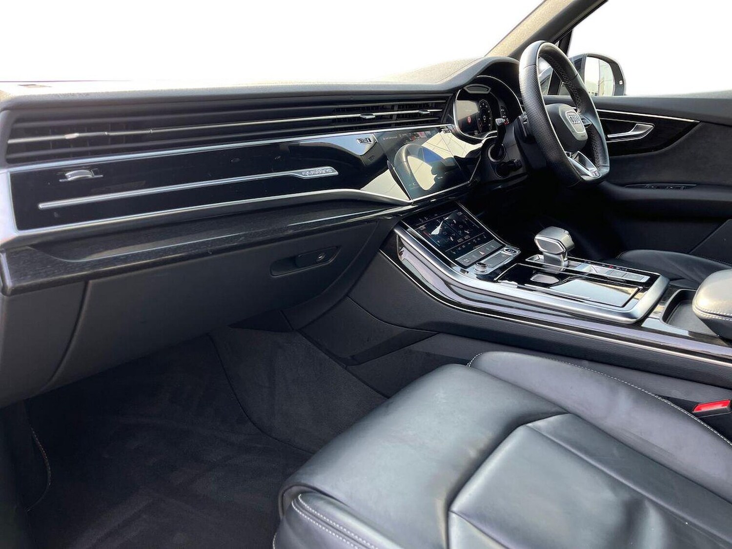 Used Audi Q7 2023 for sale - 78193661: Photo 9