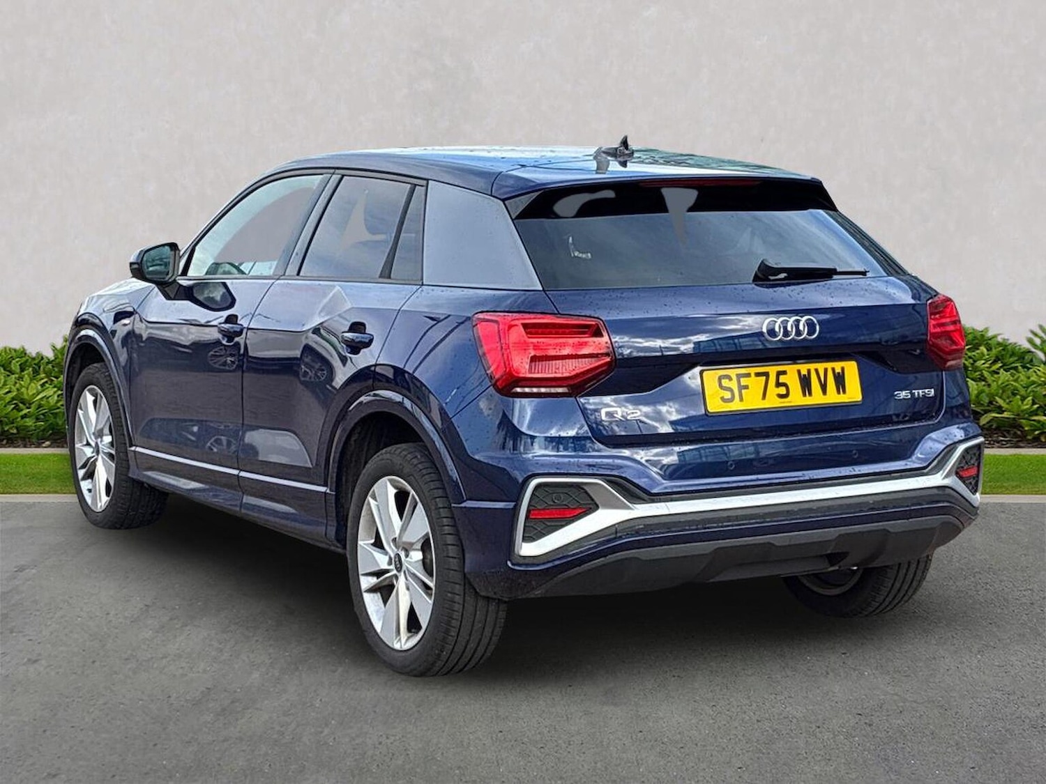 Used Audi Q2 2025 for sale - 78198137: Photo 2