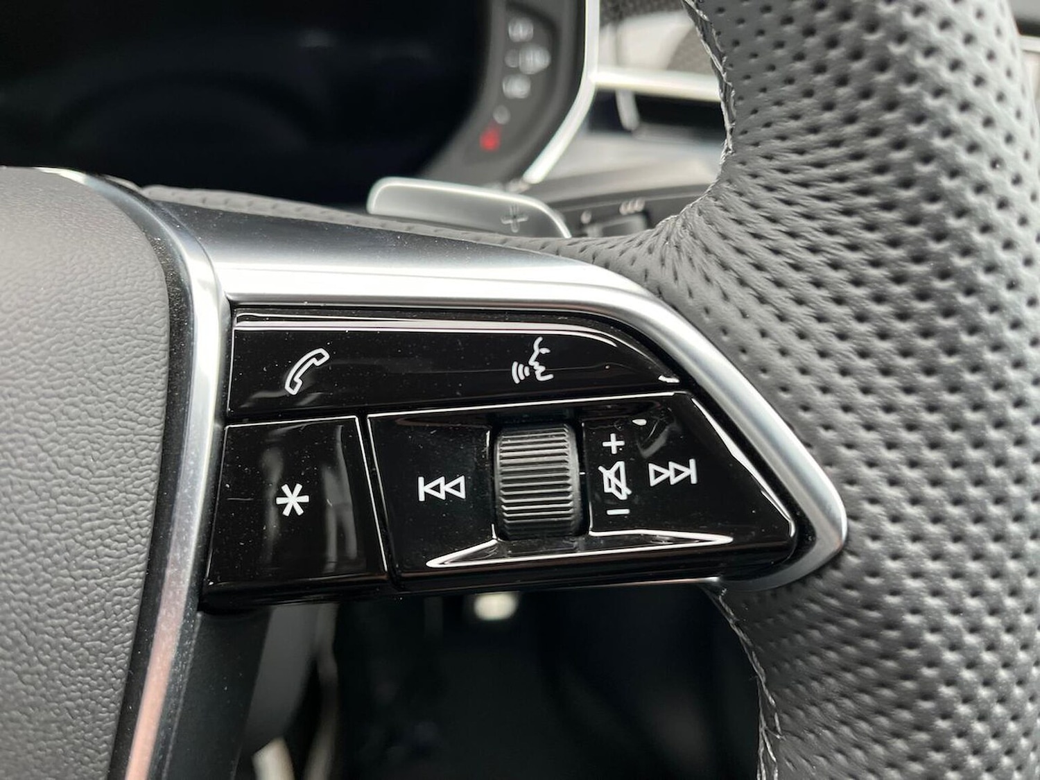 Used Audi A8 2025 for sale - 76799341: Photo 26