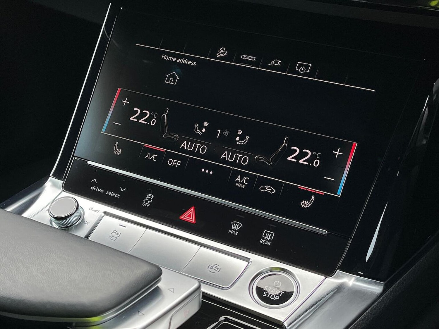 Used Audi Q8 2024 for sale - 77796987: Photo 12