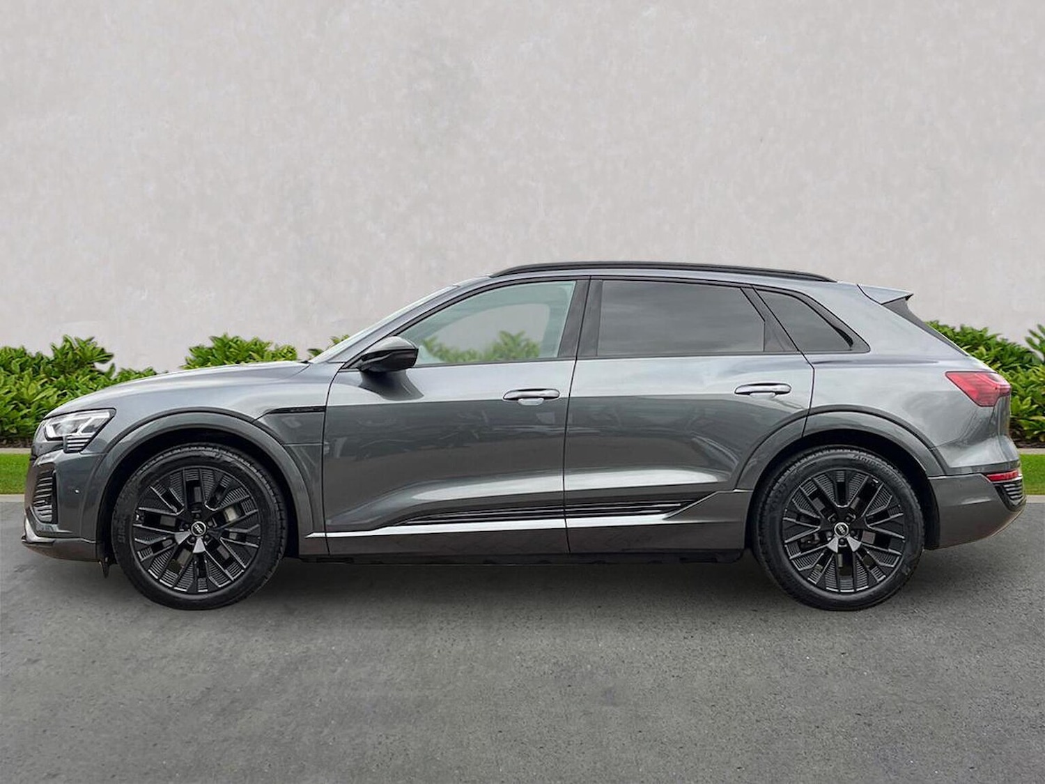 Used Audi Q8 2024 for sale - 77796987: Photo 19